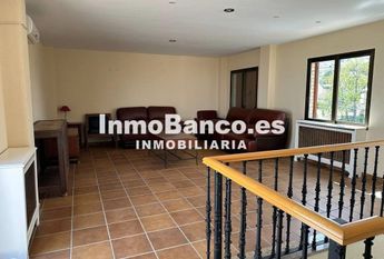 Luxury Villa for rent in Chiva, Spain