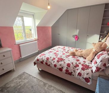 4 bedroom semi-detached house to rent - Photo 3