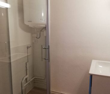 Location appartement 1 pièce 26.76 m² à Bourg-en-Bresse (01000) - Photo 2