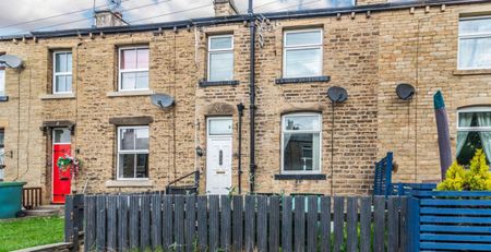 Armitage Road, Milnsbridge, Huddersfield, HD3 4JY - Photo 2