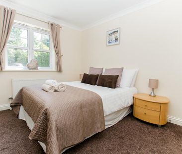 2 bedroom flat to rent - Photo 3