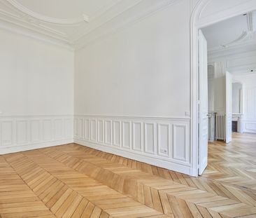 Appartement • Mairie, Paris 8ème - Photo 6