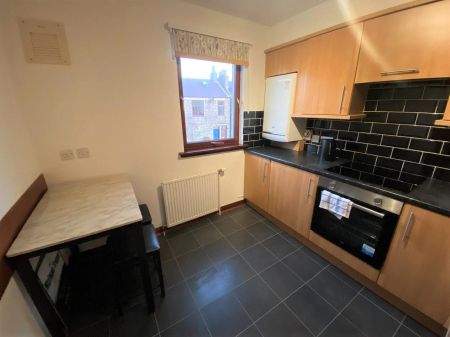 49 Picktillum Avenue, Aberdeen, AB25 3AY - Photo 2