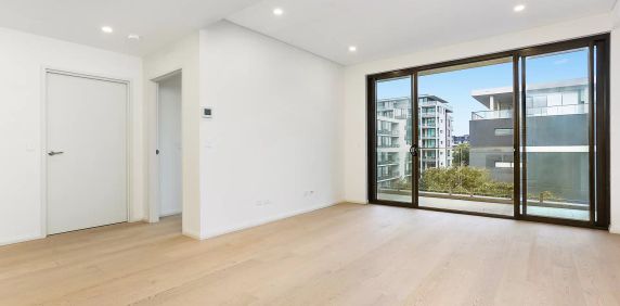 MGM MARTIN – ONE BEDROOM APARTMENT - Photo 2