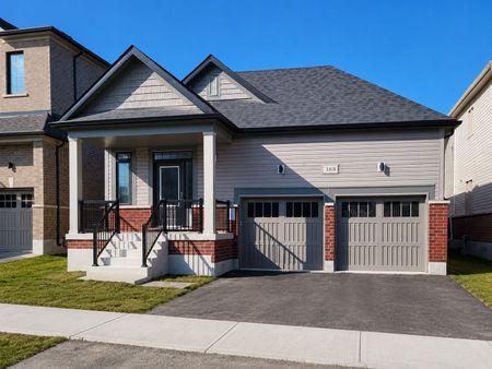 For Lease - 388 Danny Wheeler Boulevard, Georgina, Ontario - Photo 2