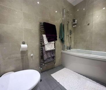 Palmerston Drive, Exeter, EX4 - Photo 4