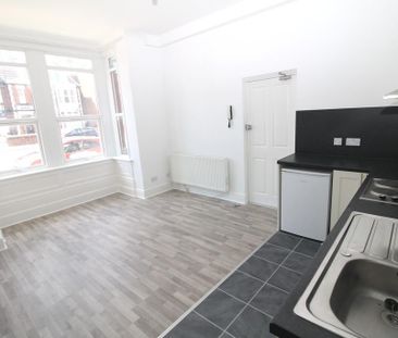 1 bedroom ground floor flat to rent - Photo 5