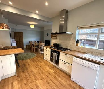 3 Bedroom End Terrace Available Arranging tenancy - Photo 2