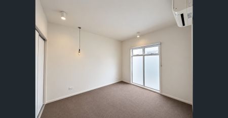 Charming 2 bedroom apartment - Photo 4