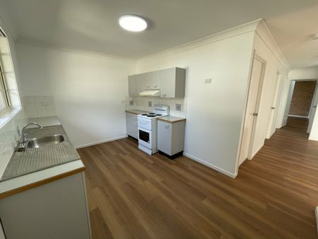 9/22 Mosely Avenue, South Penrith NSW - Photo 4