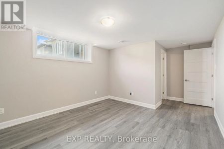 A - 1216 MONTBLANC CRESCENT - Photo 3