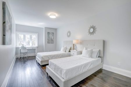 For Lease - 352B Lawrence Avenue, Toronto, Ontario - Photo 2