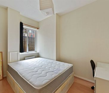 Corfield Street, E2, London - Photo 4
