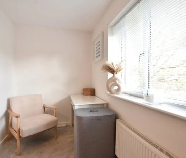 Partridge Mews, Chertsey, KT16 - Photo 1
