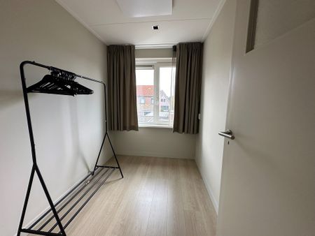 Verhuurd: Mooi ingerichte woning, met 3 slaapkamers. - Photo 3