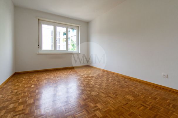BRIGHT TWO-ROOM APARTMENT NEAR MAIN SERVICES - Foto 1