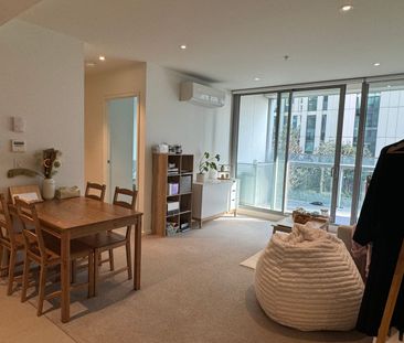 Stunning and Roomy One-Bedroom at 888 Collins - Photo 1