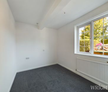 2 bedroom Flat - GUESSENS COURT, WELWYN GARDEN CITY. - Photo 2