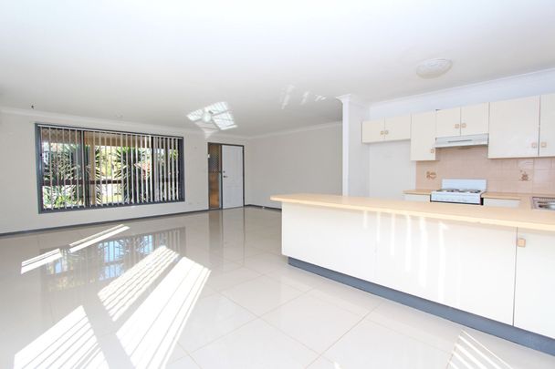 2/13 Koorong Avenue, 2444, Port Macquarie Nsw - Photo 1