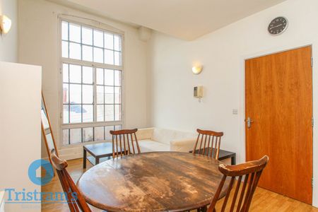 References Pending - 2 bed Apartment - Photo 2