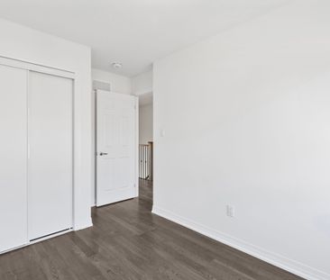 For Lease - 9 Lilac Lane, Thorold, Ontario - Photo 1