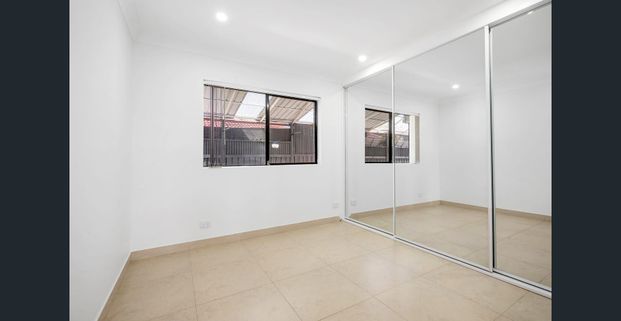 Modern 2-Bedroom Granny Flat in Prime Rooty Hill Location Water + Electricity + Internet Included in the Rent $$$$ - Photo 1