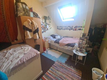 6 bedroom flat to rent - Photo 5