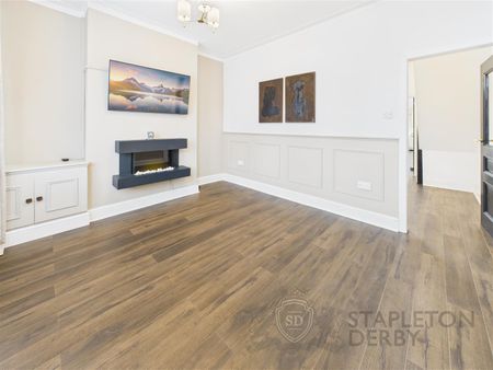 2 Bedroom Detached House for Rent - Photo 4