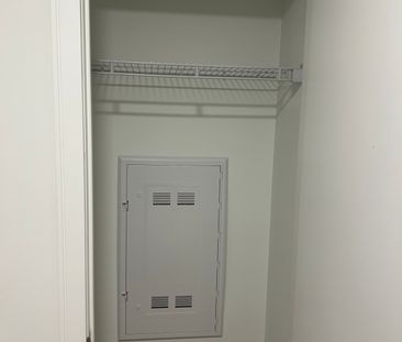 For Lease - 3009 Novar Road, Mississauga, Ontario - Photo 2