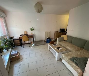 Location Appartement 2 pièces 50m² NIMES 30900 - Photo 1