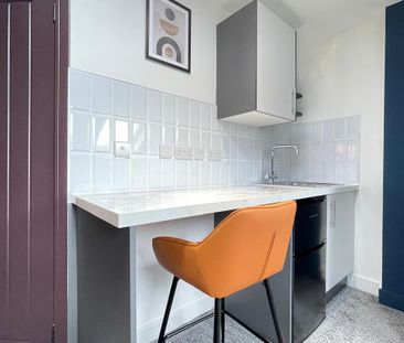 Studio to rent - Photo 6