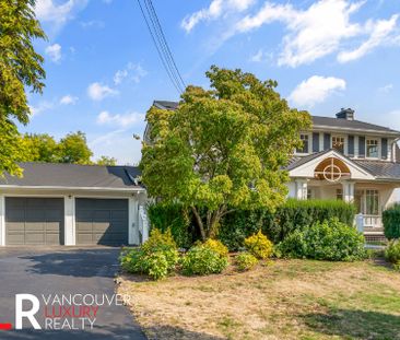 House in West Vancouver, British Columbia - Photo 2