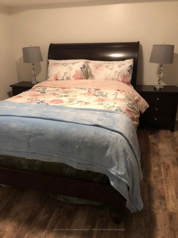 Detached Home For Lease | W9250912 - Photo 3