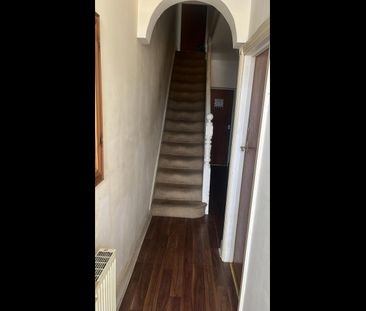 Room in a Shared House, Richville Road, SO16 - Photo 6