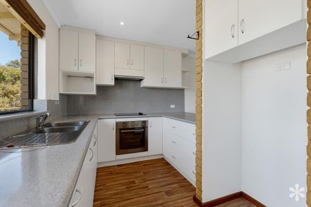 9/4 Swanbourne St - Photo 5