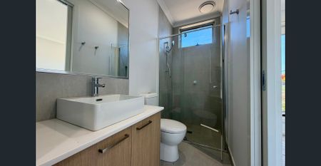 Brand New Home with Modern Comforts! - Photo 5
