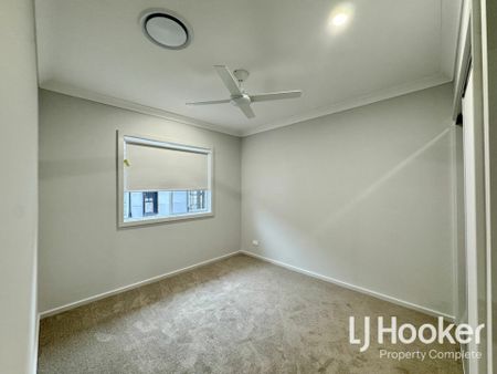 Ducted Air Conditioning - Stylish & Modern - Move In & Entertain Here this Christmas! - Photo 4