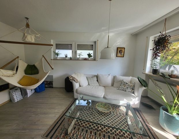 TOP 2-Zimmer-Terrassen-Wohnung mit Tiefgaragenstellplatz im Südwesten von Nürnberg - Foto 1