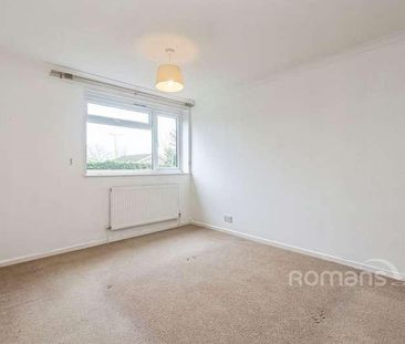Fraser Avenue, Caversham, Reading, Berkshire, RG4 - Photo 1