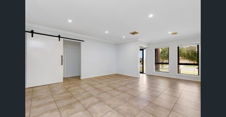 MODERN LIVING IN REPUTABLE TATTON LOCATION - Photo 2