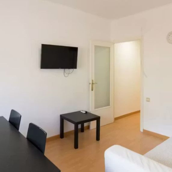 Carrer de Pareto, L'Hospitalet de Llobregat, Catalonia 08902 - Photo 1
