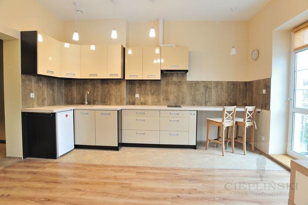 Apartament z balkonem przy Jasnych Błoniach - Zdjęcie 1