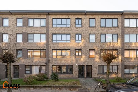 Gerenoveerd gelijkvloers appartement. - Foto 4