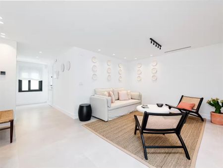 Apartamento de alquiler en Calle Calle Antonio Jiménez Ruiz, 20, Los Castillejos - La Trinidad - Photo 4