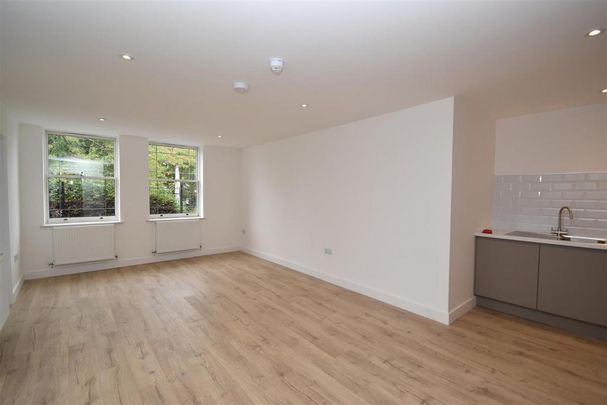 2 bedroom apartment to rent - Photo 1