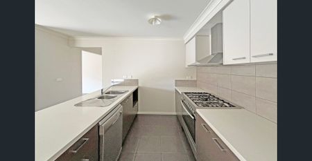 Great Family Home - Photo 2