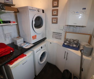 Holly Cottage, 54 Church Road - Photo 1
