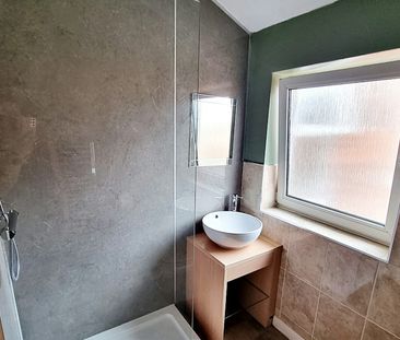 Flat to rent on - Photo 5