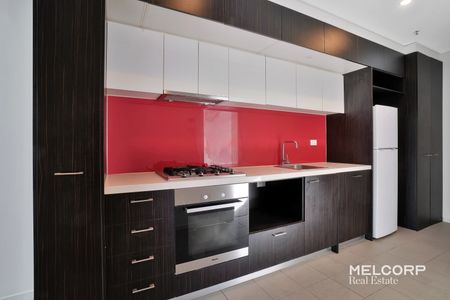 UNFURNISHED 2-BED 2-BATH AT MELBOURNE STAR - Photo 5