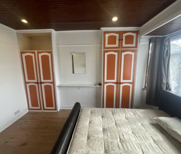 4 bedroom terraced house to rent - Photo 2